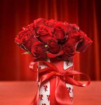 عکس نوشته دسته گل تقدیم به شما