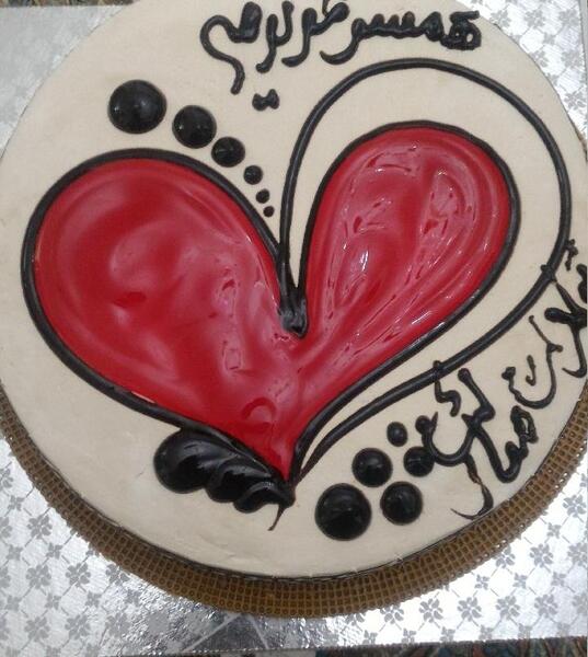 عکس دسته گل و کیک تولد