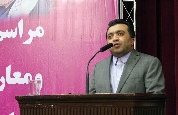 عکس مدیر کل آموزش و پرورش هرمزگان