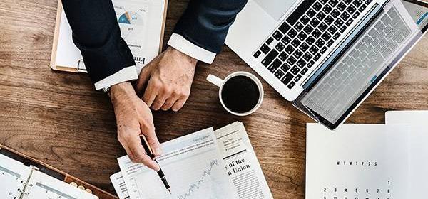 عکس مدیر برای پروفایل