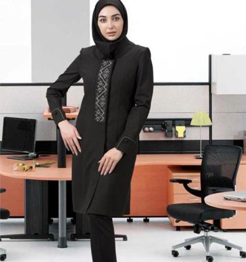 عکس خانم مدیر