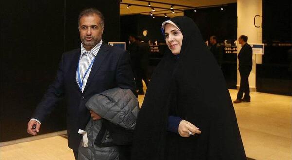 عکس مدیر دختر