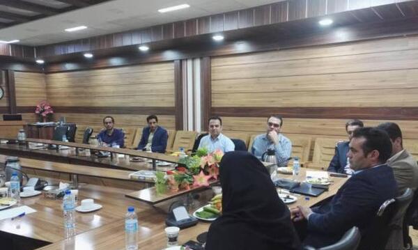 عکس مدیر دفتر