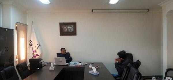 عکس مدیر دفتر