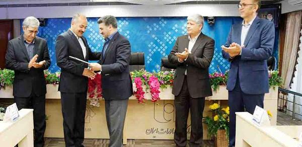 عکس مدیر عامل بانک صادرات