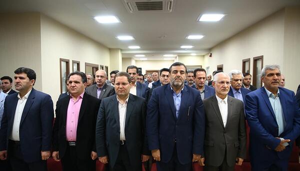 عکس مدیر عامل بانک صنعت و معدن