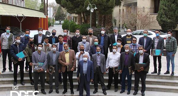 عکس مدیر کل نوسازی مدارس اصفهان