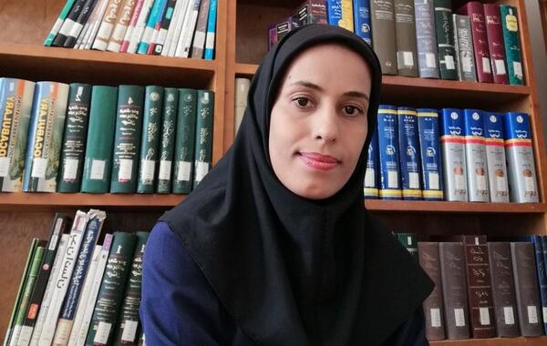 عکس مدیر کتابخانه
