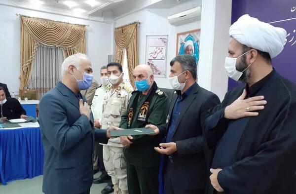 عکس مدیر نمونه