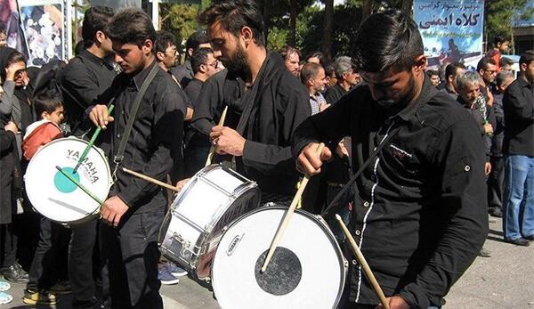 عکس دسته زنجیر زنی محرم