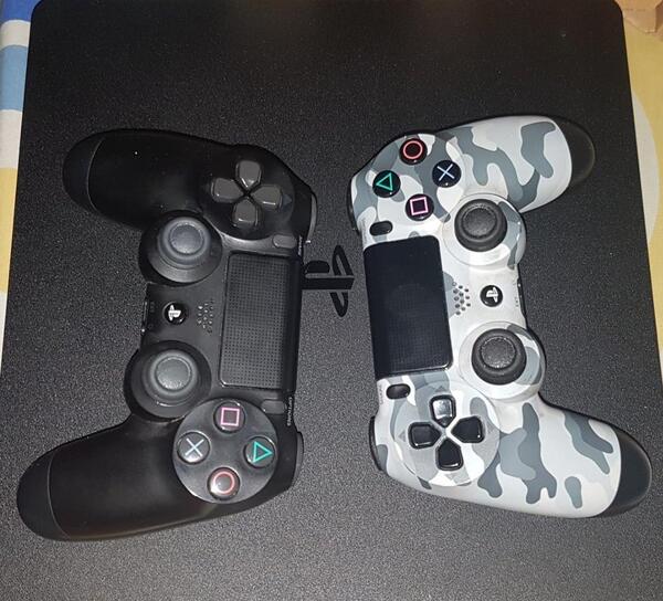 عکس ps4 دسته دوم