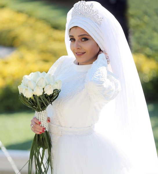 عکس مراسم ازدواج ساره بیات
