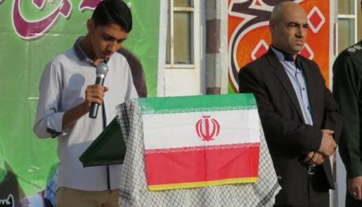 عکس مراسم صبحگاهی مدرسه