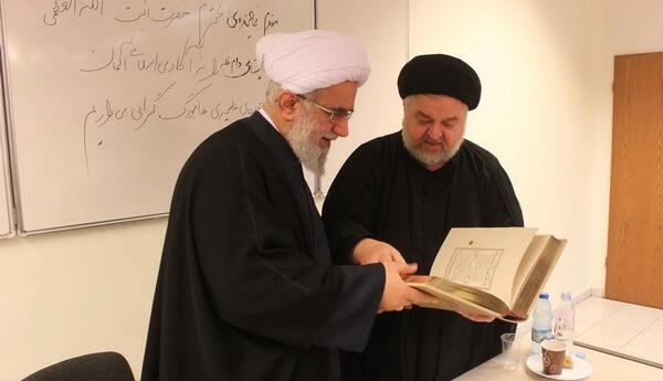 عکس نماینده آیت الله سیستانی