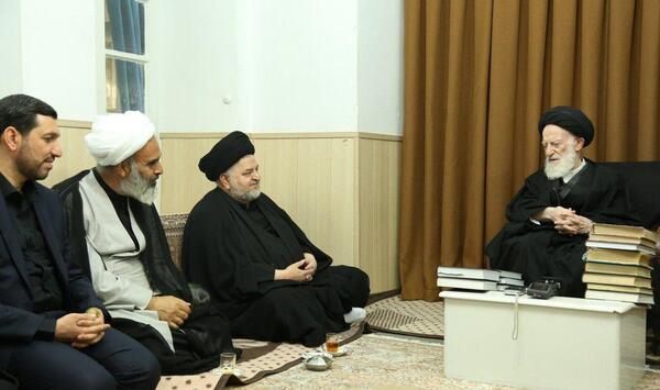 عکس نماینده آیت الله سیستانی