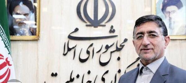 عکس نماینده پلدختر کاظمی