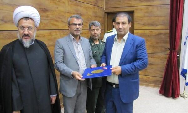 عکس نماینده فسا