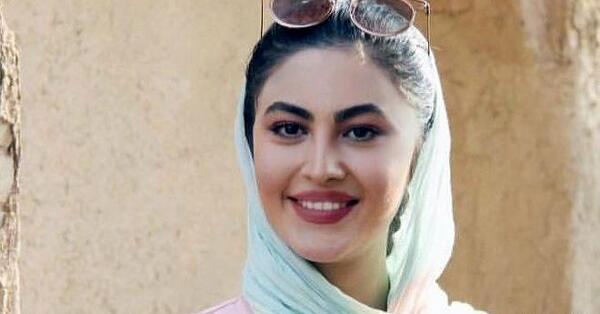 عکس بازیگران بانوی عمارت