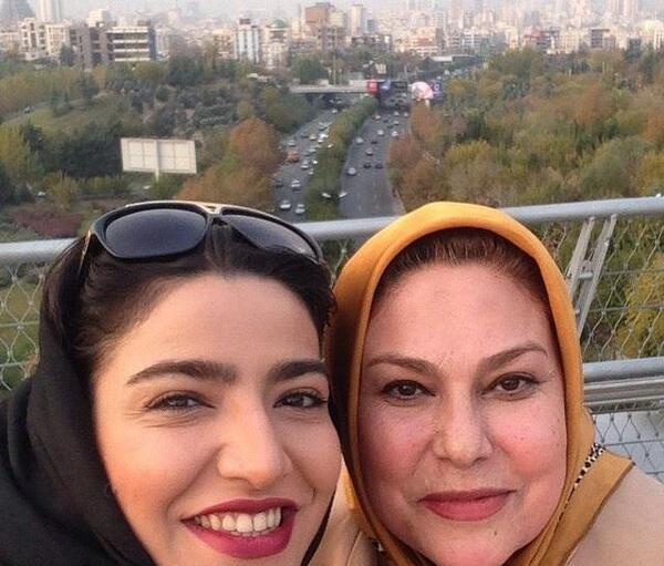 عکس بازیگران همه چیز آنجاست