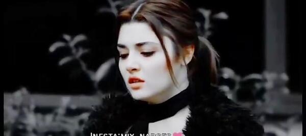 عکس هانده ارچل در فیلم مروارید سیاه