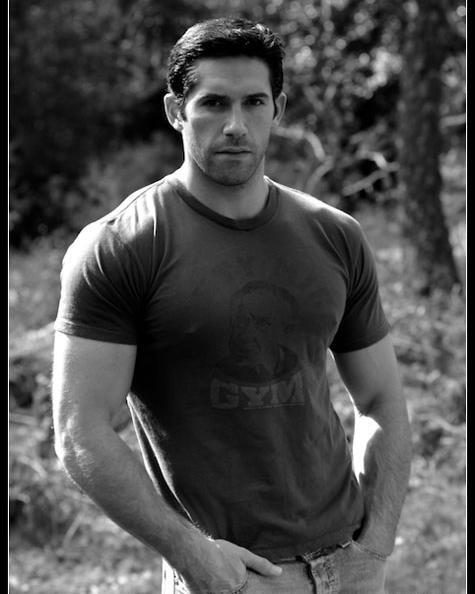 عکس بازیگر scott adkins
