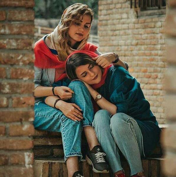 عکس دونفره خواهرانه بدون متن