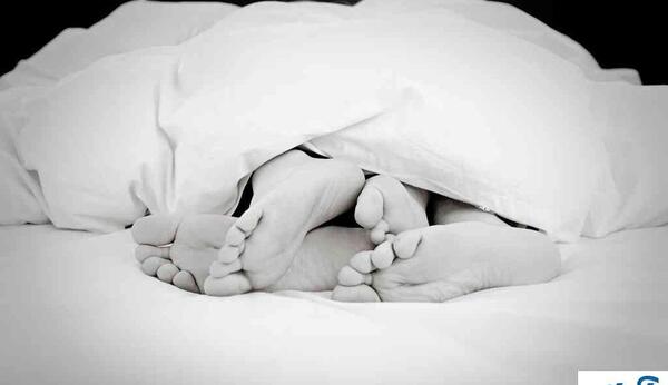 عکس عاشقانه روی هم