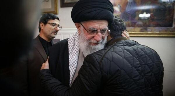 عکس آیت الله خامنه ای و قاسم سلیمانی