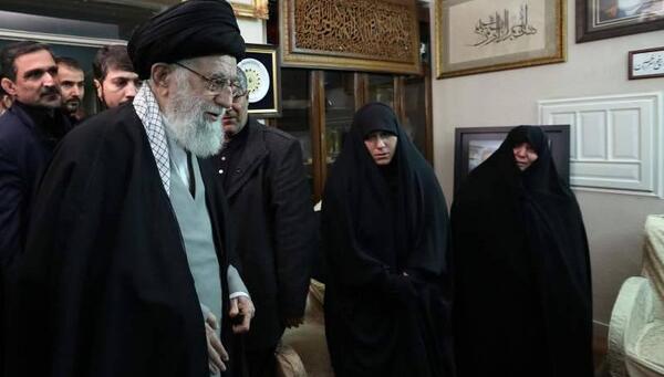 عکس آیت الله خامنه ای و قاسم سلیمانی