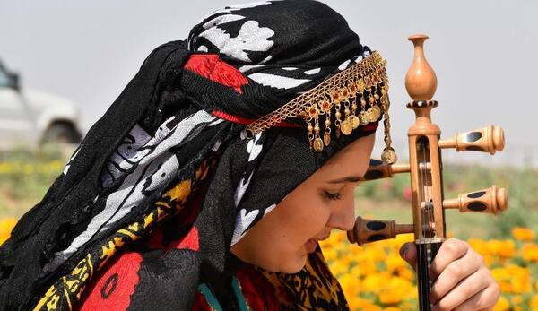 عکس حسن سالم و همسرش