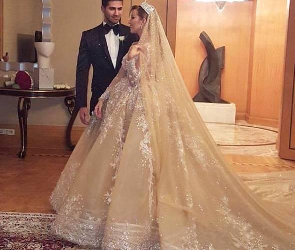 عکس لباس عروس طلایی