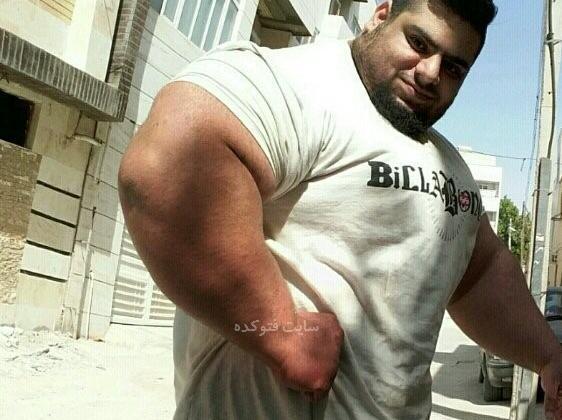 عکس سجاد غریبی در کشتی کج