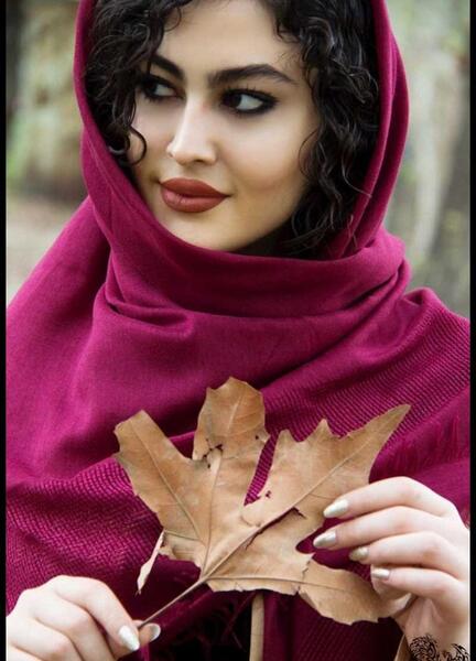عکس پریناز در سرزده
