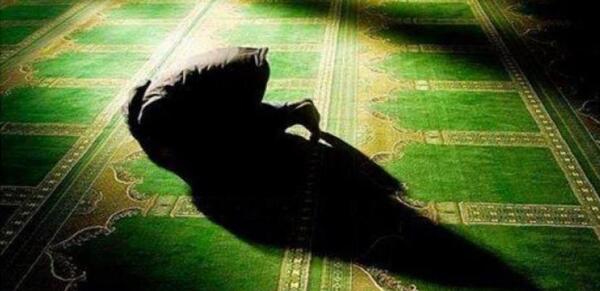 عکس عبادت خدا