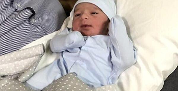 عکس نوزاد دختر واقعی