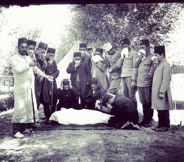 عکس قبر احمد شاه قاجار