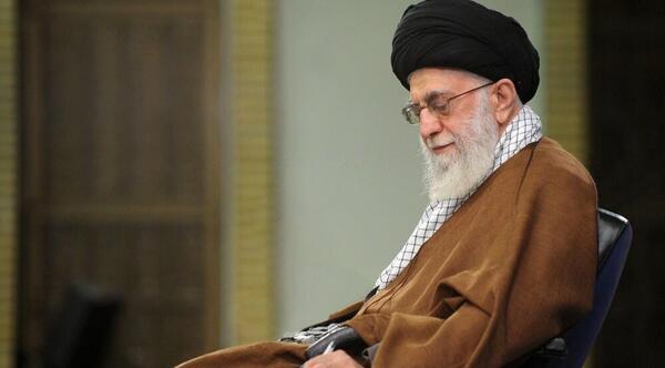عکس رهبر ایران وهمسرش