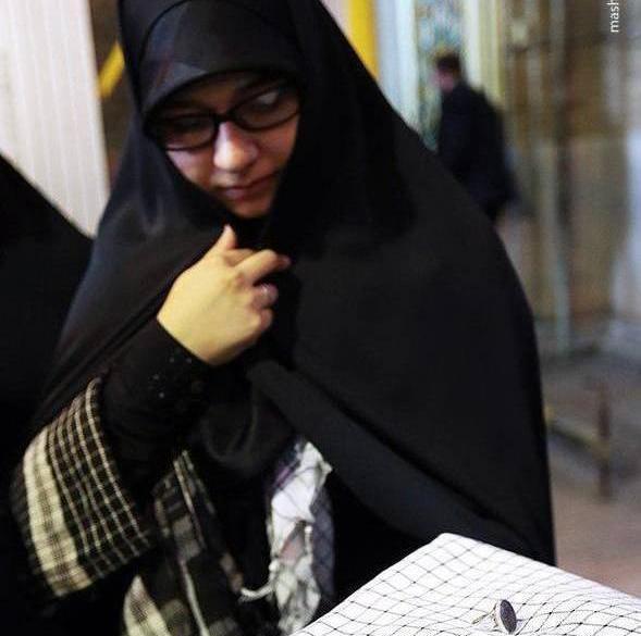 عکس رهبر ایران وهمسرش