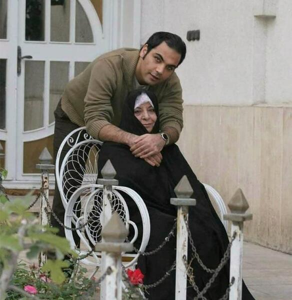 عکس همسر احسان علیخانی در مجله ترکیه