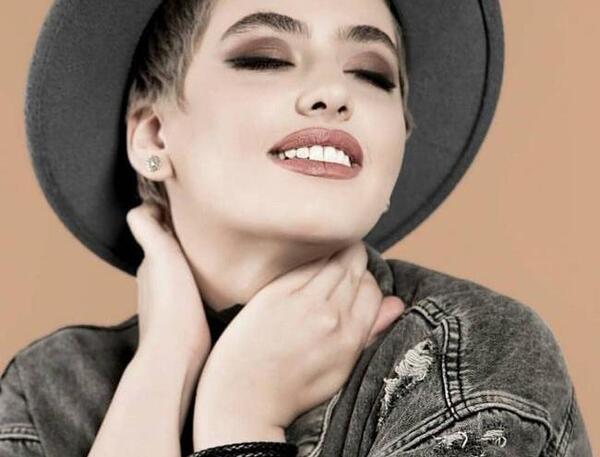 عکس جدید ریحانه پارسا نوار بهداشتی