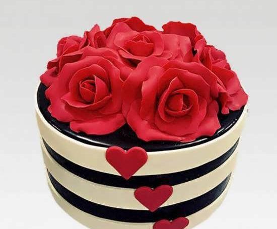 عکس کیک گل رز