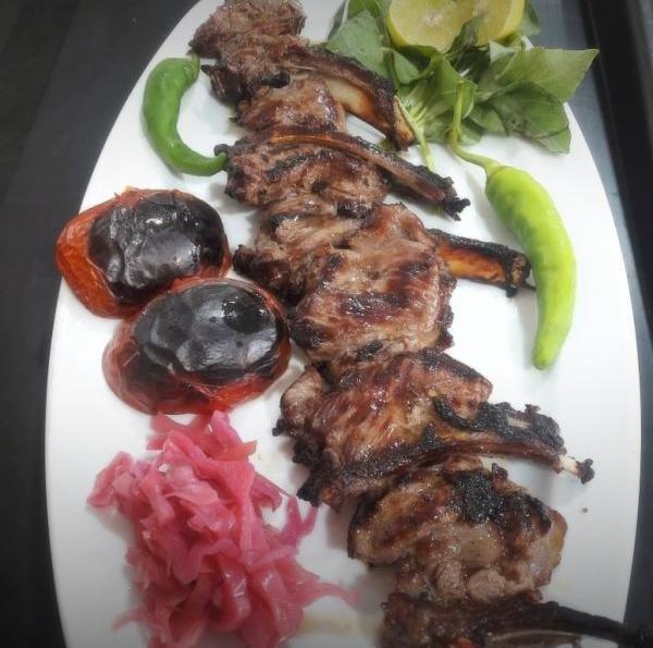 عکس چلو کباب شیشلیک