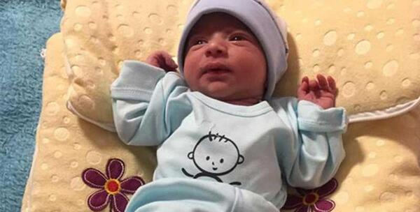 عکس نوزاد دختر یه روزه