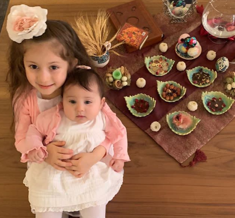 عکس نوزاد با سفره هفت سین