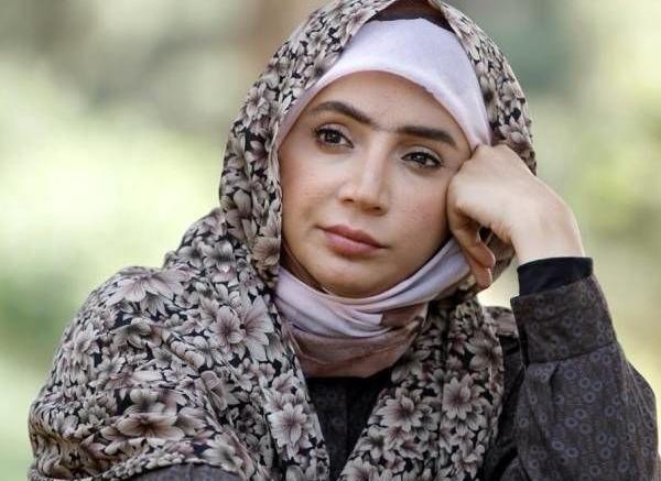 عکس حمیده در بیگانه ای با من است