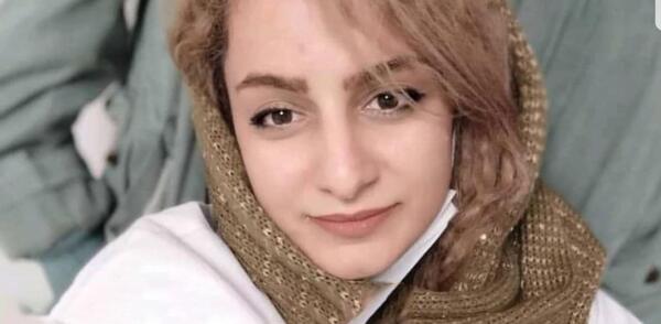 عکس دکتر شیوا یوسف نیا