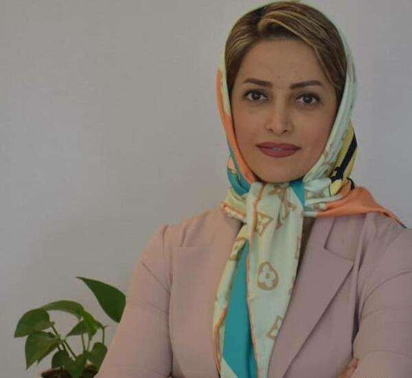 عکس دکتر آزاده یوسف نژاد