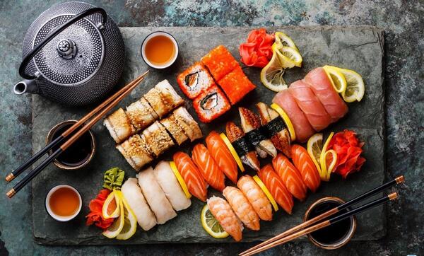 عکس غذای سوشی