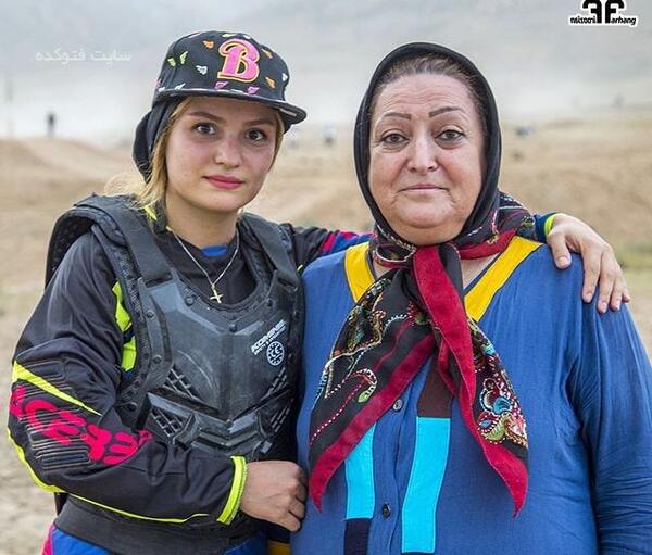 عکس های بهناز شفیعی موتور سوار