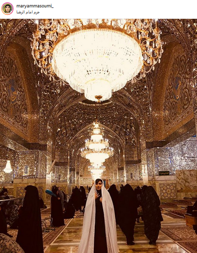 ژست عکس با چادر در حرم امام رضا